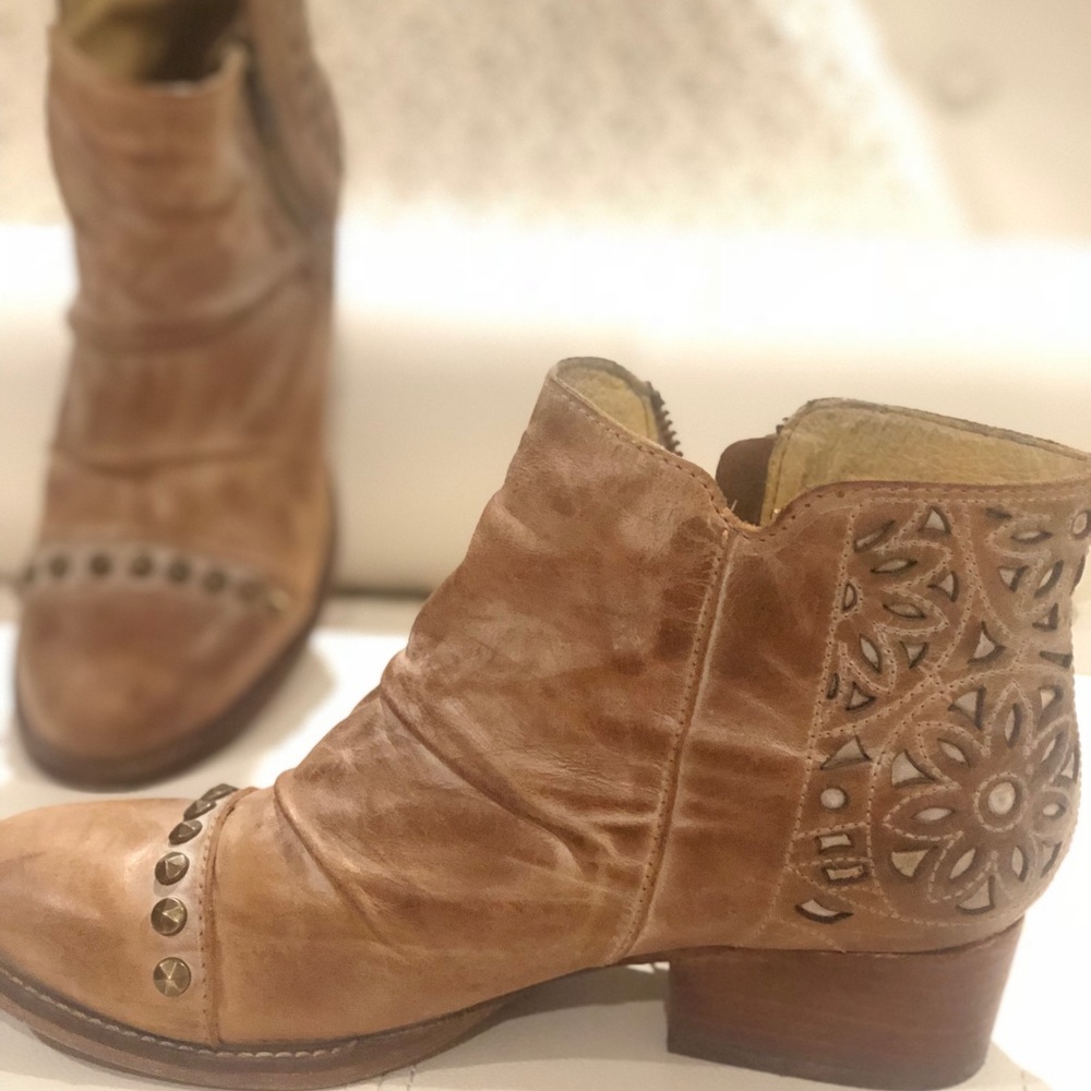 Patron By Perugia Booties